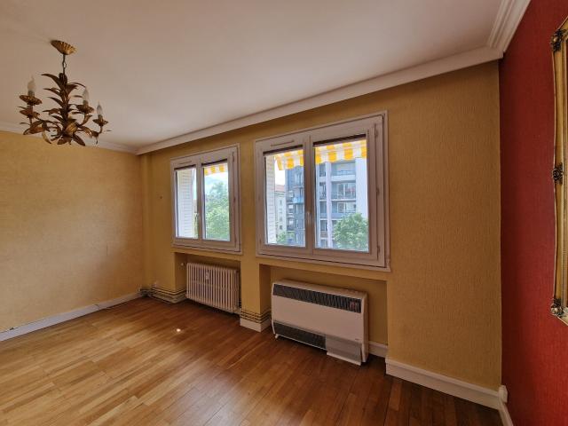 Location Appartement Cours Tolstoï, Villeurbanne