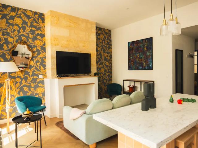 Location Appartement Cours Victor Hugo, Bordeaux