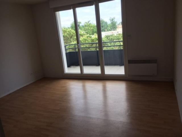 Location Appartement Cours De La Libération, Bordeaux