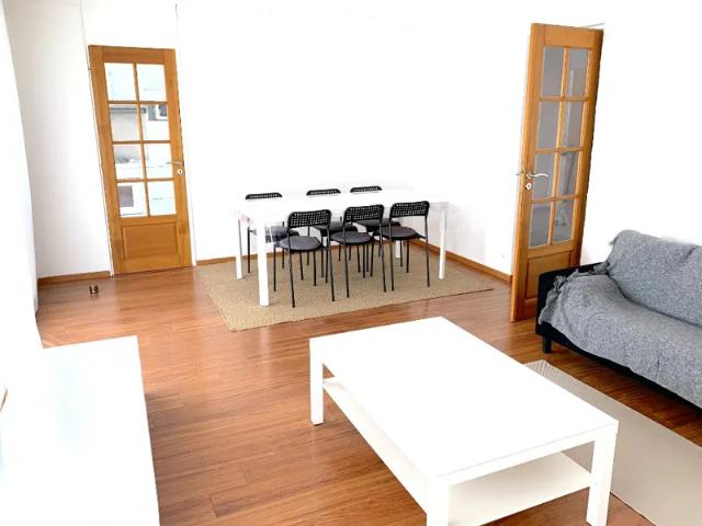 Location Appartement Cours de la République, Villeurbanne
