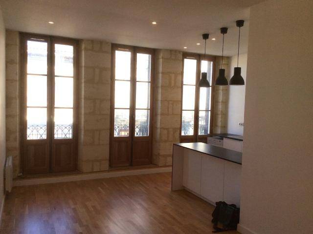 Location Appartement Cours de la Somme, Bordeaux