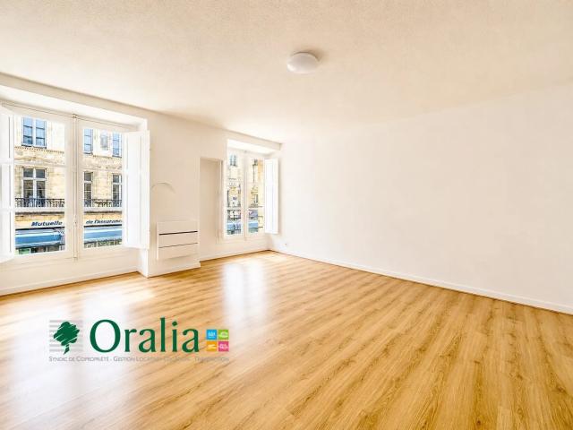Location Appartement Cours de l'Intendance, Bordeaux