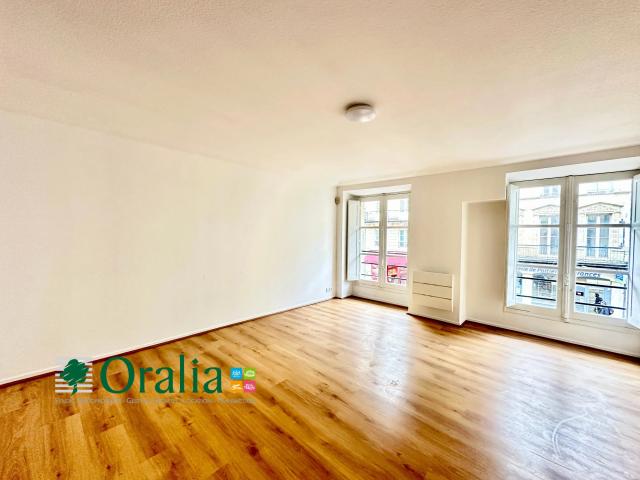 Location Appartement Cours de l'Intendance, Bordeaux