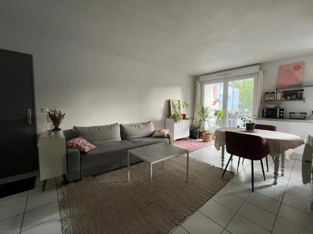 Location Appartement Cours du Médoc, Bordeaux