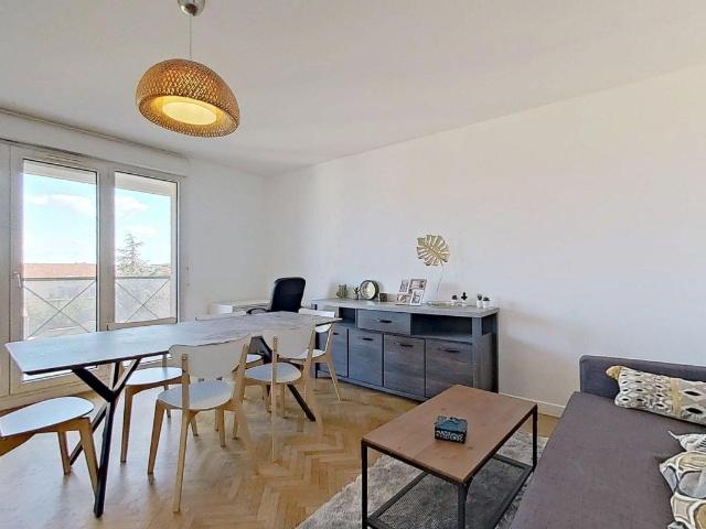 Location Appartement Cours Émile Zola, Villeurbanne