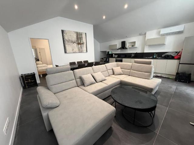 Location Appartement Cours Fauriel, Saint Étienne