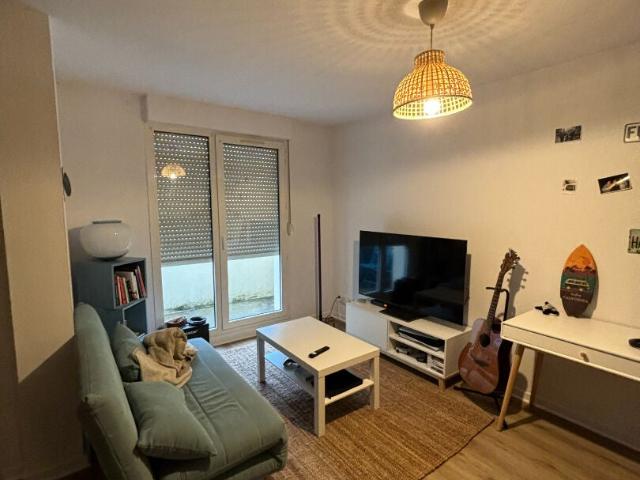 Location Appartement Cours Gambetta, Talence