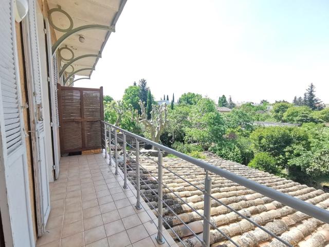 Location Appartement Cours Gambetta, Aix en Provence