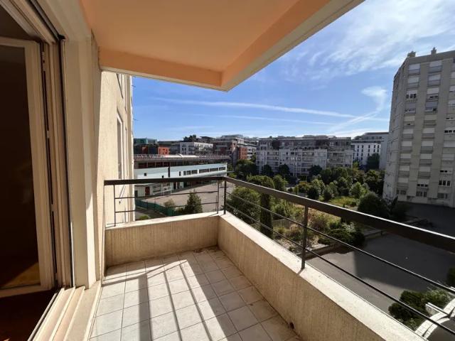 Location Appartement Cours Gambetta, Lyon