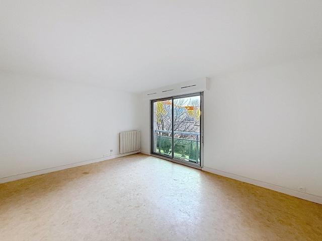 Location Appartement Cours Jean Baptiste Langlet, Reims