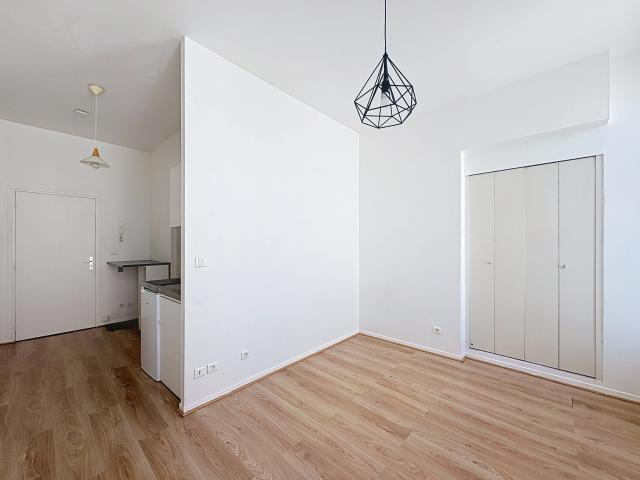 Location Appartement Cours Jean Baptiste Langlet, Reims