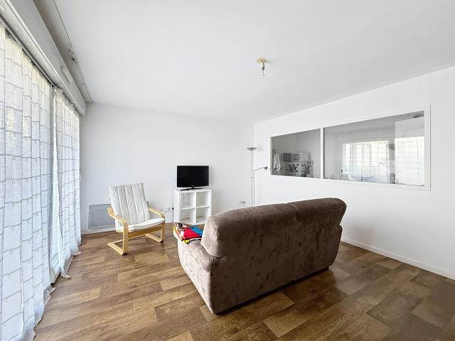 Location Appartement Cours Jean Baptiste Langlet, Reims
