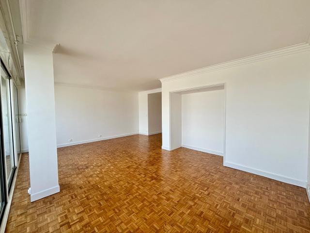 Location Appartement Cours Jean Baptiste Langlet, Reims