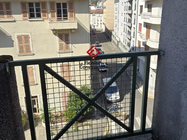Location Appartement Cours Jean Jaurès, Grenoble