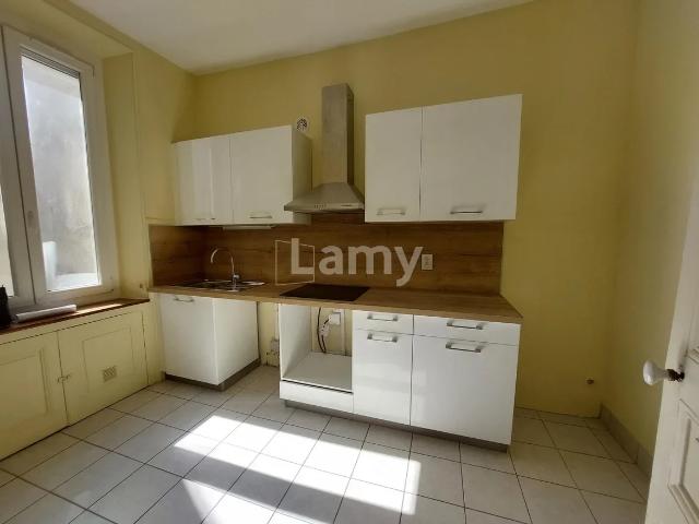 Location Appartement Cours Jean Jaurès, Grenoble