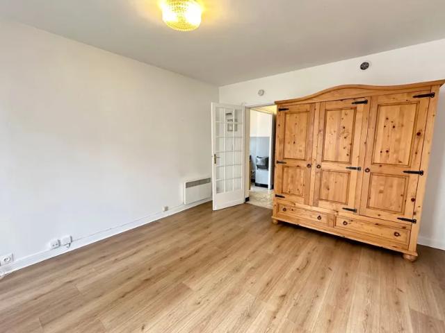 Location Appartement Cours Marc Nouaux, Bordeaux