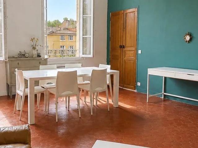 Location Appartement Cours Mirabeau, Aix en Provence