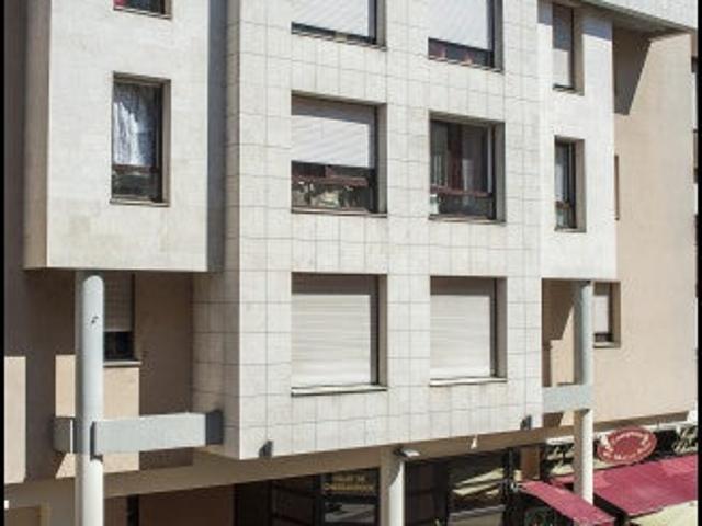 Location Appartement Cours Saint Luc, Châteauroux