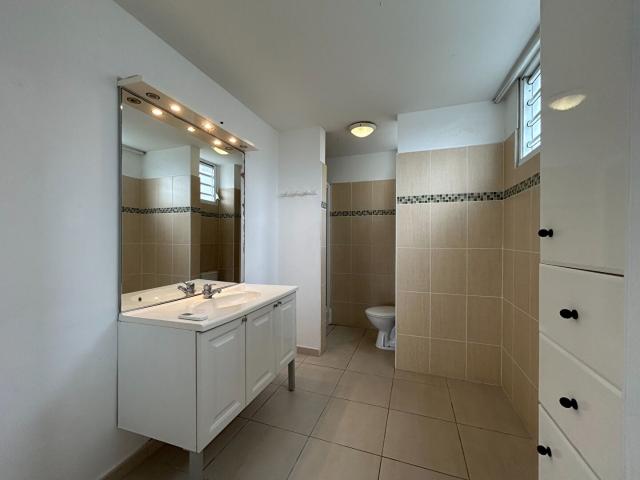 Location Appartement Clos Providence, Schœlcher