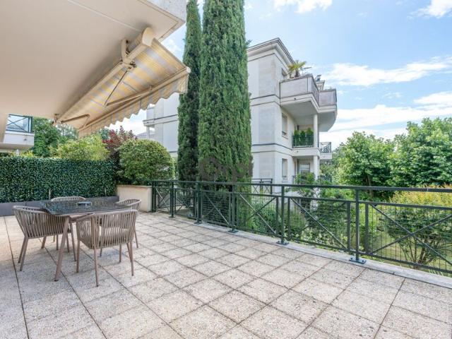 Location Appartement Clairière des Fusillés, Châtenay Malabry