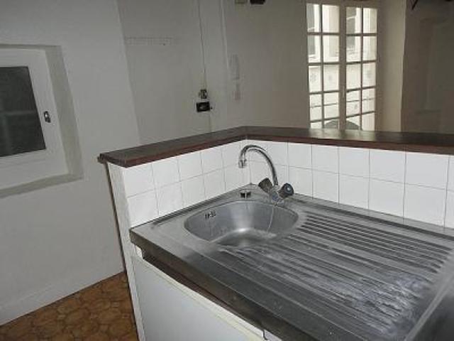 location appartement clermont ferrand 1 pièce 27 m2 puy de dome 63000 360 € / mois