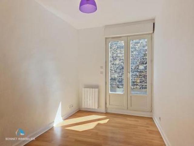 location appartement clermont ferrand 1 pièce 27 m2 puy de dome 63000 400 € / mois