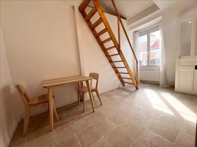location appartement clichy 1 pièce 14 m2 hauts de seine 92110 880 € / mois
