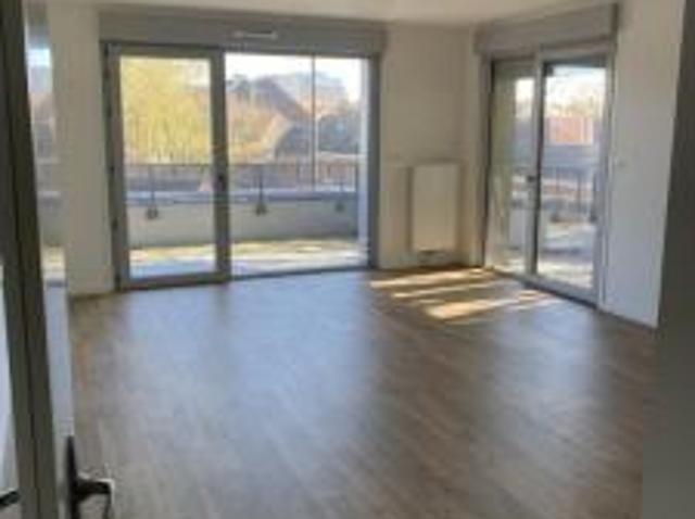 location appartement croix 3 pièces 66 m2 nord 59170 1044 € / mois