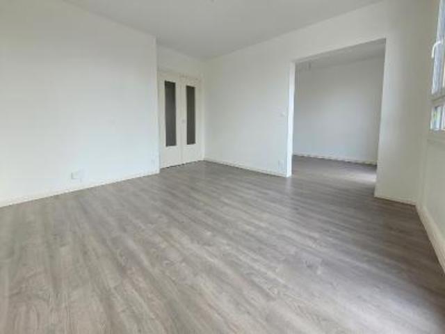 location appartement crosne 4 pièces 69 m2 essonne 91560 1104 € / mois