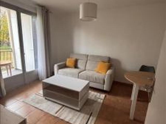 location appartement creteil 1 pièce 25 m2 val de marne 94000 895 € / mois