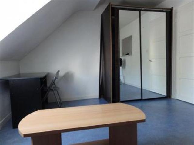 location appartement creusot 1 pièce 21 m2 saone et loire 71200 297 € / mois