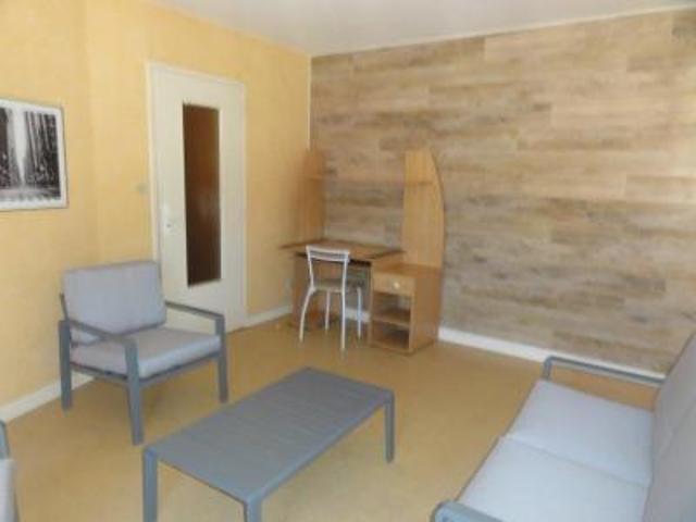 location appartement creusot 2 pièces 39 m2 saone et loire 71200 420 € / mois