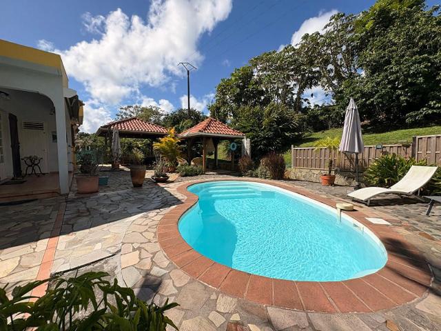 Location House D 15, Saint Joseph