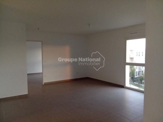 Location Appartement D 17, Arles