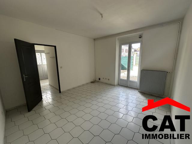 Location Appartement D 606, Esmans