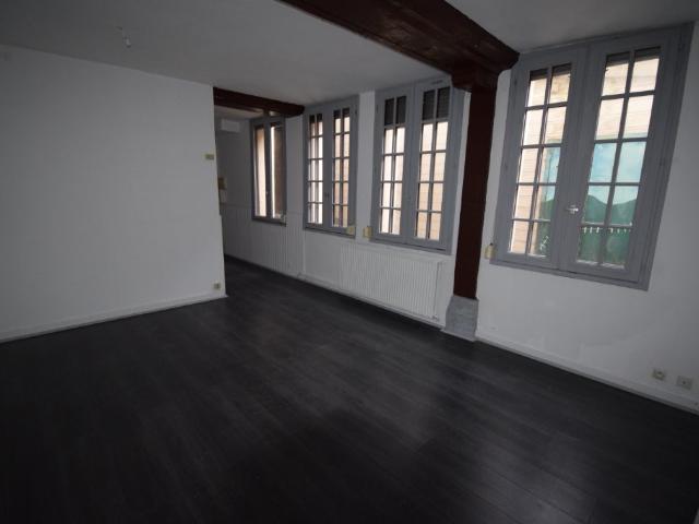 Location Appartement D 7, Elbeuf