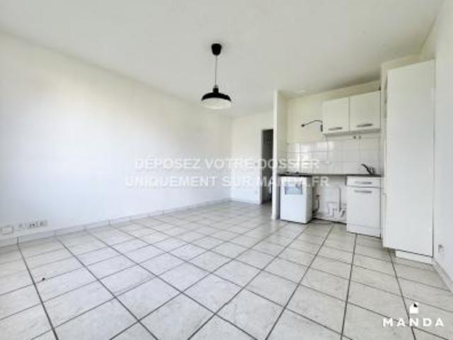 location appartement dammarie les lys 1 pièce 24 m2 seine et marne 77190 558 € / mois