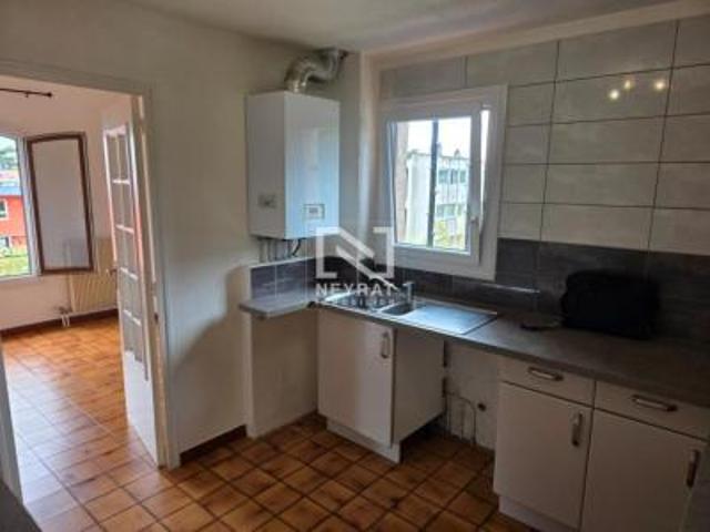 location appartement draguignan 3 pièces 75 m2 var 83300 764 € / mois