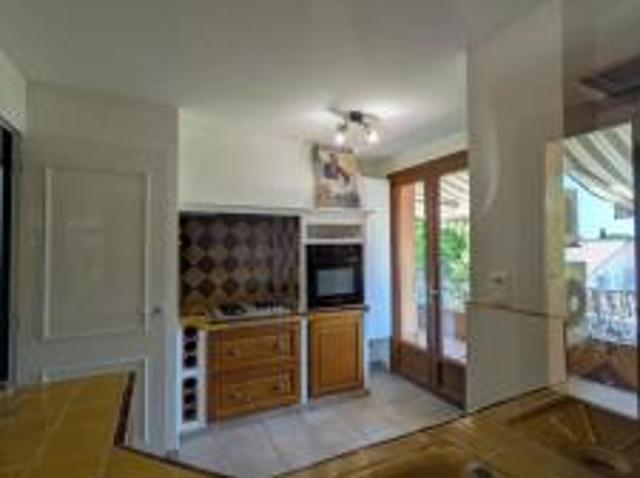 location appartement draguignan 5 pièces 114 m2 var 83300 1200 € / mois