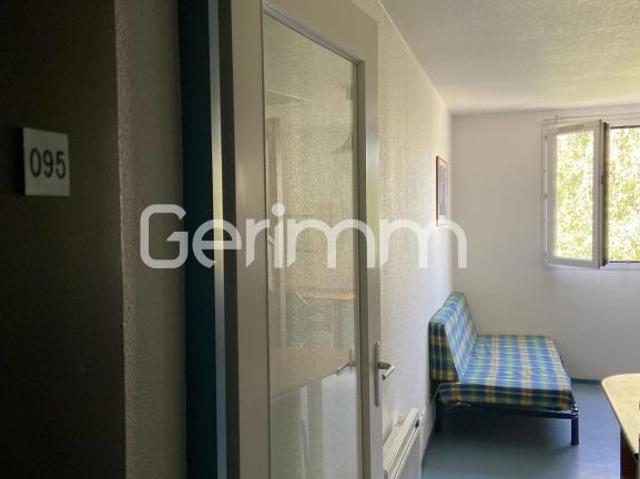 Location Appartement duplex 2 pièces 31 m² 640 /mois