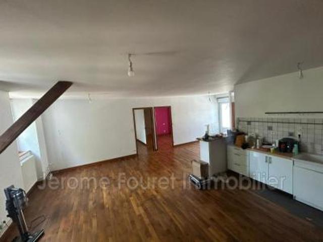 location appartement egletons 100 m2 correze 19300 492 € / mois