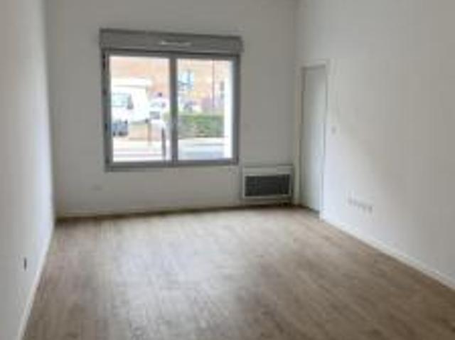 location appartement emmerin 2 pièces 40 m2 nord 59320 566 € / mois