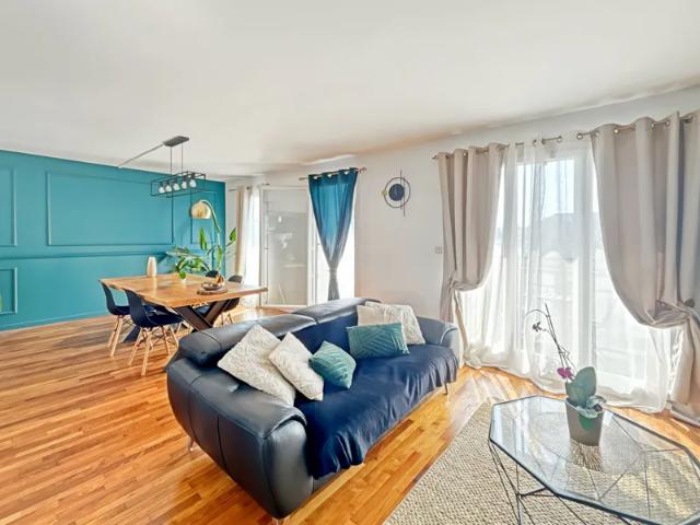 Location Appartement Esplanade Jean François Morineau, La Roche sur Yon