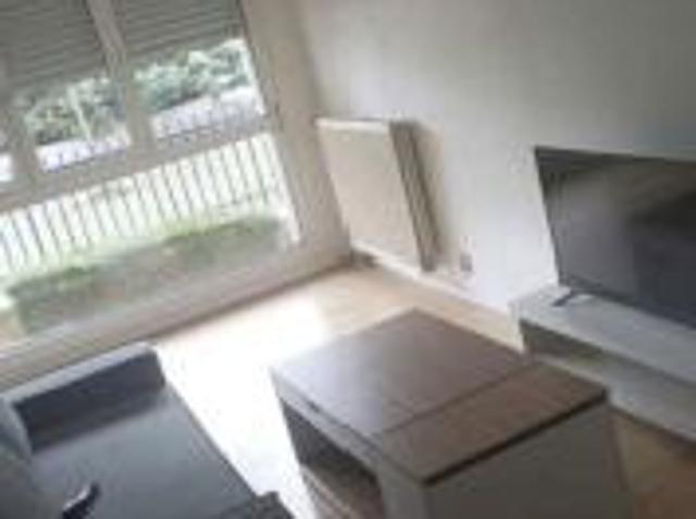 location appartement evry 1 pièce 30 m2 essonne 91000 865 € / mois