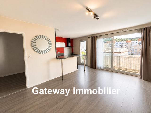 LOCATION APPARTEMENT F3 4ème étage avec ascenseur, garage à CLERMONT FERRAND