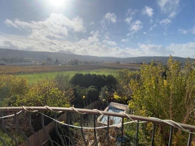 Location: appartement F3 à Tavernes Superbe Vue
