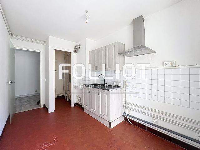 LOCATION: Appartement F1 BAYEUX
