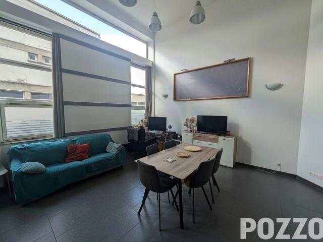 LOCATION: appartement F4 85 m² à VIRE NORMANDIE