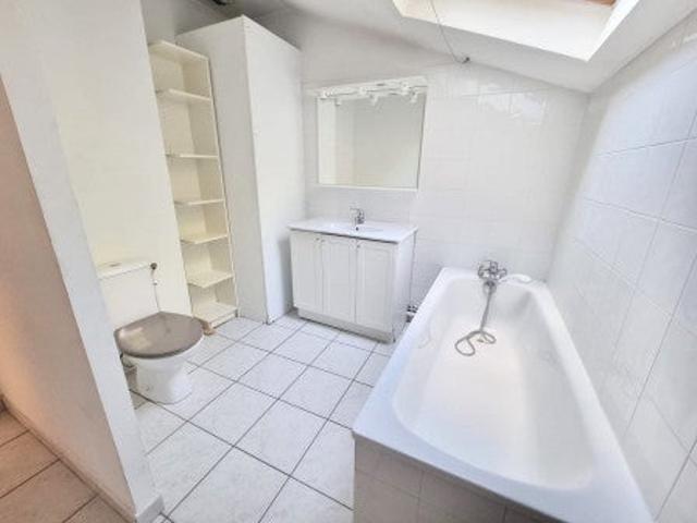 Location Appartement Faubourg des Moulins, Crémieu