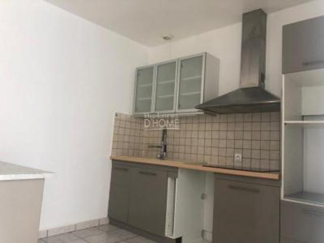 location appartement fontenay tresigny 3 pièces 76 m2 seine et marne 77610 850 € / mois